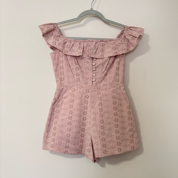 Kimchi Blue dusty pink romper size XS - Picture 1 of 3